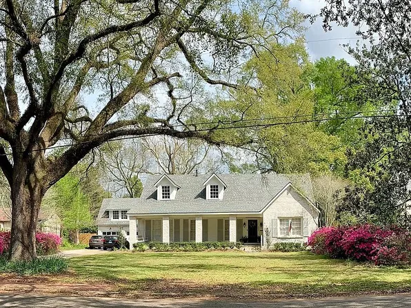 1621 Ingleside Dr, Baton Rouge, LA 70808