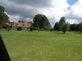 54 Smith Holifield Rd, Laurel, MS 39443