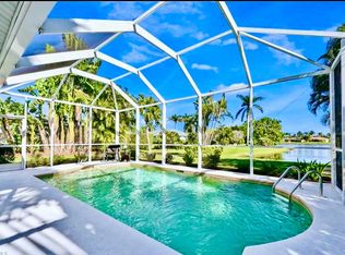 912 Briarwood Blvd, Naples, FL 34104