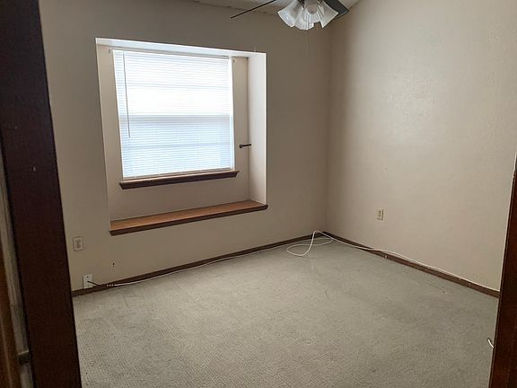 4th image of 11329 Lake Nemi Dr