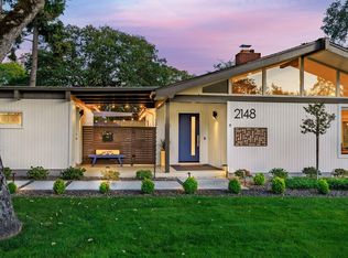 2148 Woodlawn Dr, Medford, OR