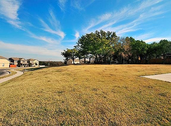 4th image of 10328 Maydelle Dr #150