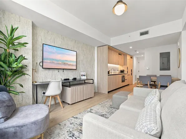 225 N Miami Ave Unit 3105, Miami, FL 33128