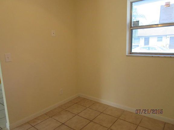5th image of 5692 Stonington Way