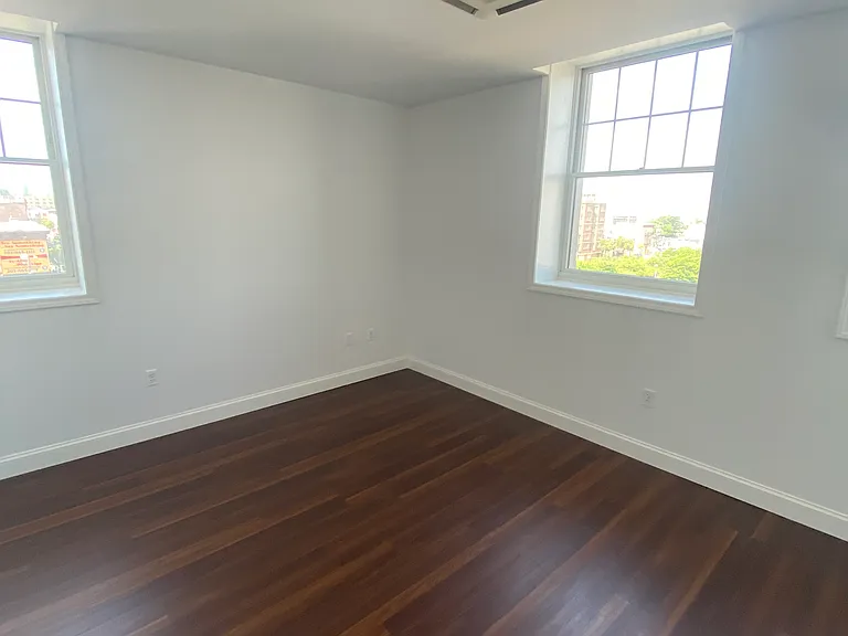 3100 Bergenline Ave #402 — Photo 23