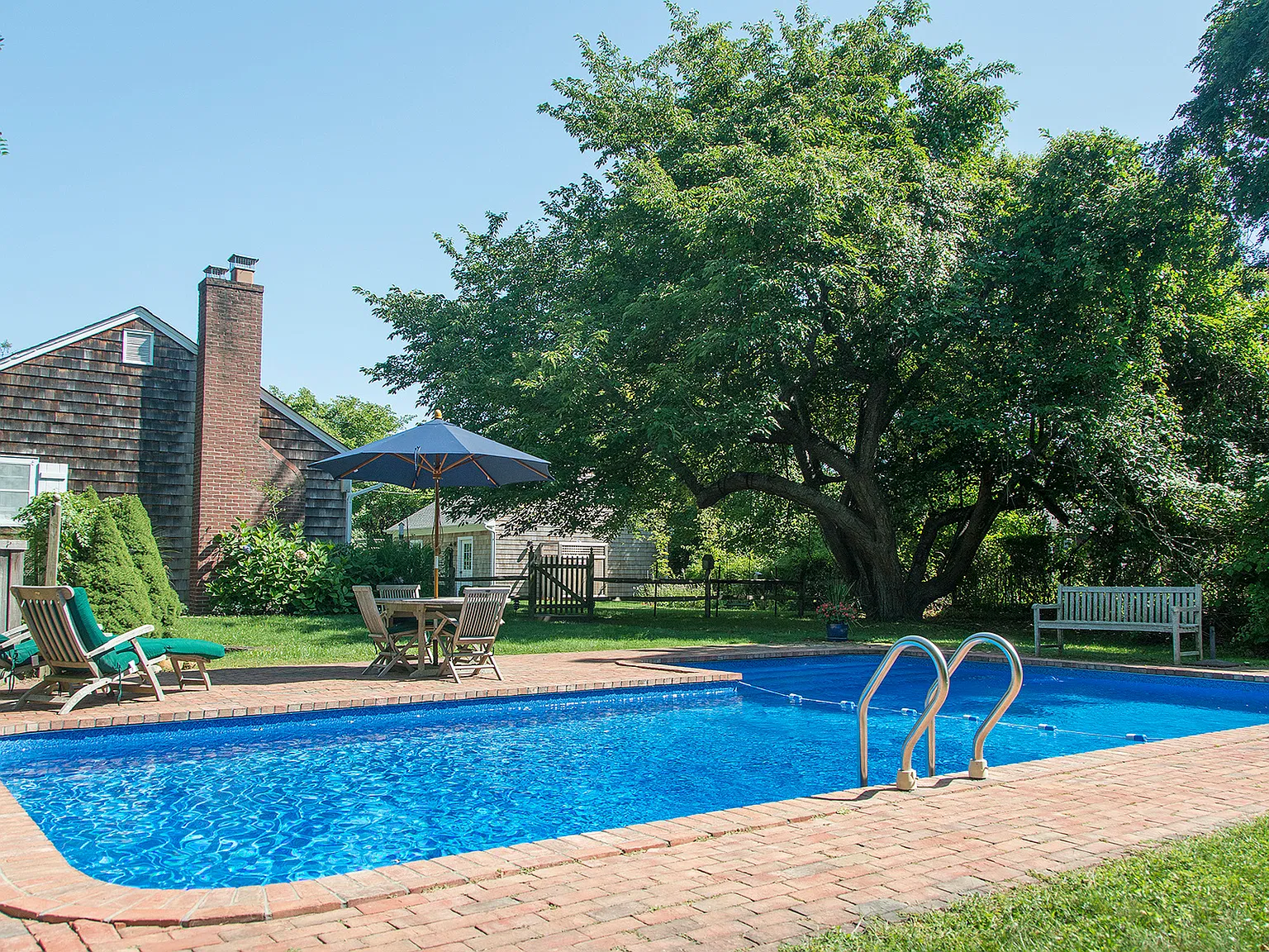 Great Village Fringe Rental — Photo 1
