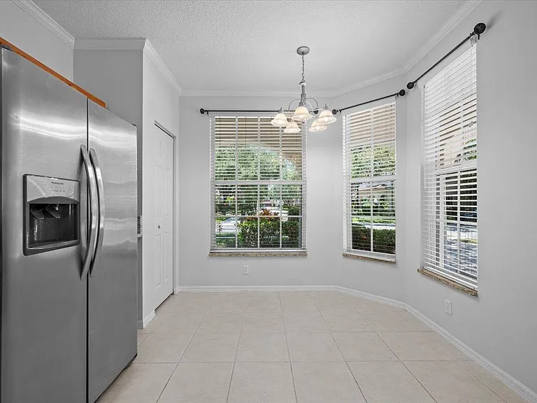 455 Pumpkin Dr — Photo 12