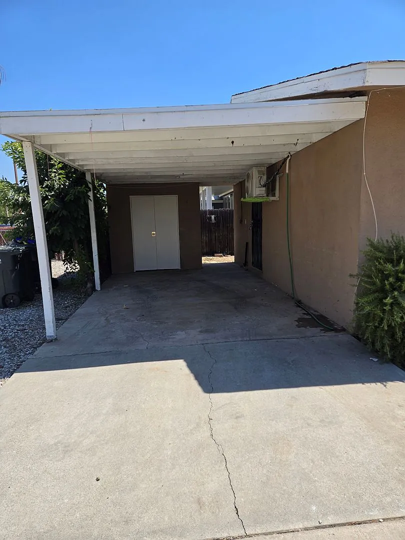 $1,550 ~ 2 Bedroom, 1 Bath for Rent — Photo 4