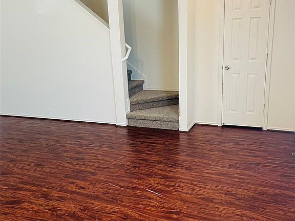 5th image of 23734 Pebworth Pl