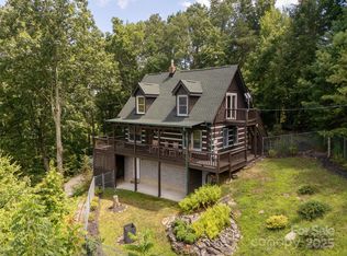 169 Laurel Creek Dr, Hendersonville, NC 28792