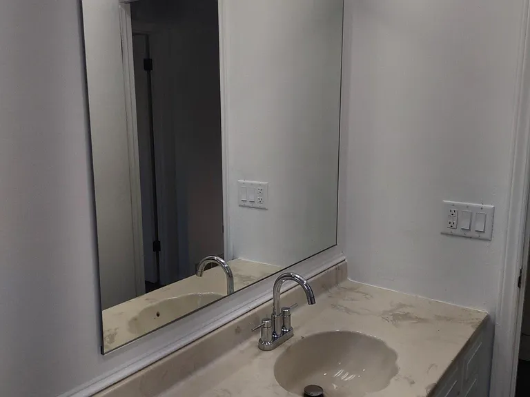 326 N Overlook Ter — Photo 12