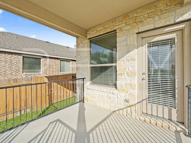 1405 Sunny Meadows Loop — Photo 43