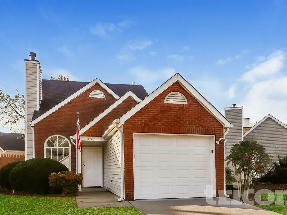 4242 Tenneyson Ln