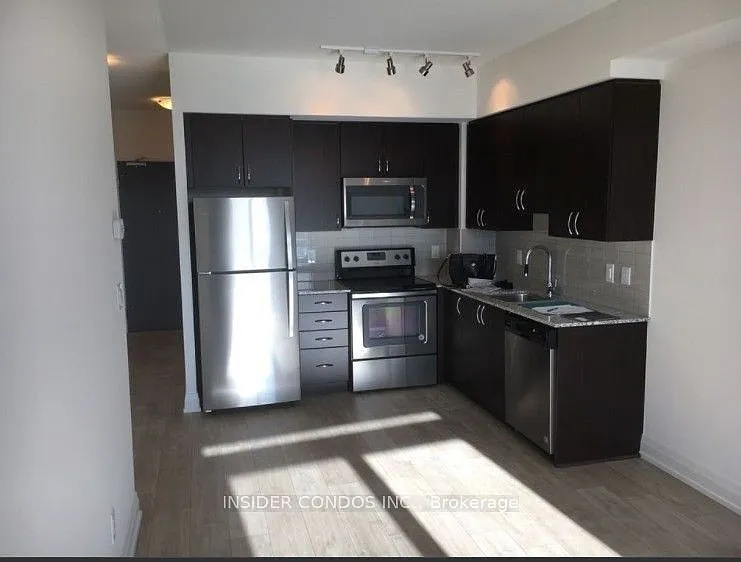 2 bed, $2,400 — Photo 2