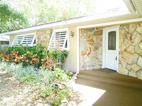 2nd image of 406 Crosswinds Dr