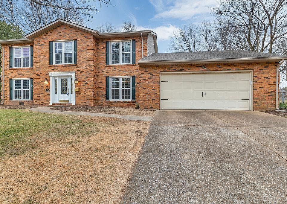 1st image of 806 Meadowlark Dr