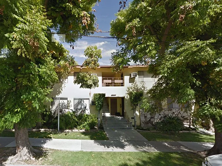 Ramona — Photo 26