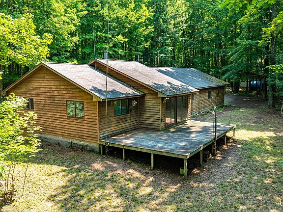 3rd image of 13080 Townline Rd