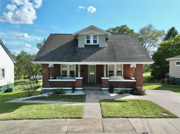 209 Ganahl St, Perryville, MO 63775