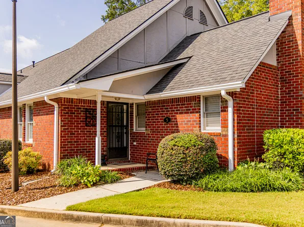 2 Robin St NW APT 5, Rome, GA 30165