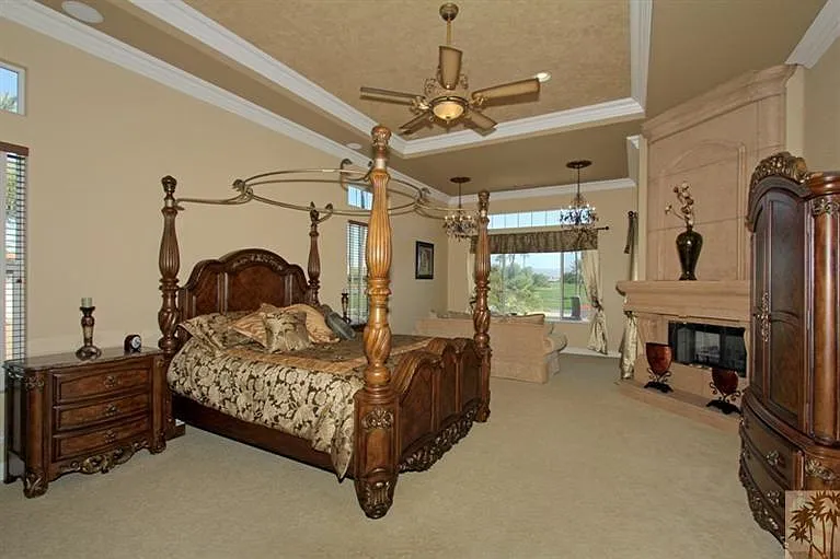 51016 Marbella Ct — Photo 17