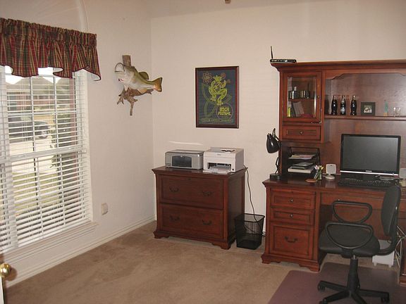 5th image of 140 Kristen Ct