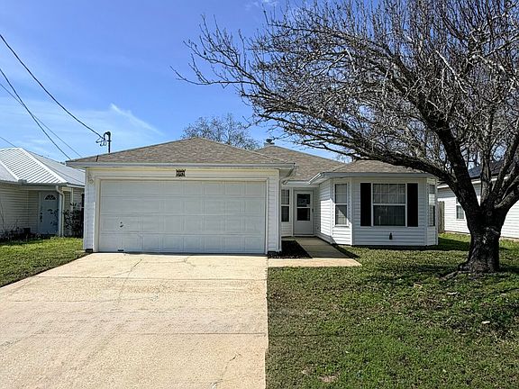 2nd image of 34 Stowe Rd