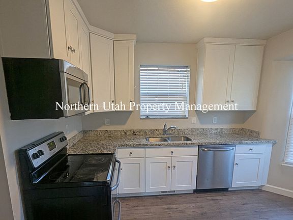 4 Kitchen_06182025