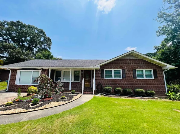 6294 Stratford Cir, Morrow, GA 30260