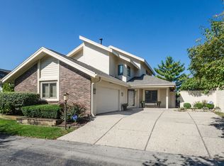 8026 Dean Rd, Indianapolis, IN 46240