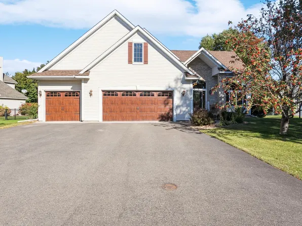 8715 Jewel Ave S, Cottage Grove, MN 55016
