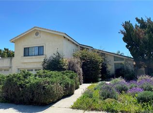 20406 Hiawatha St, Chatsworth, CA 91311