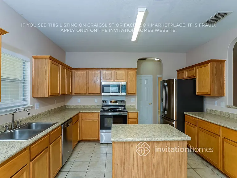 6119 Briscoe Leaf — Photo 4