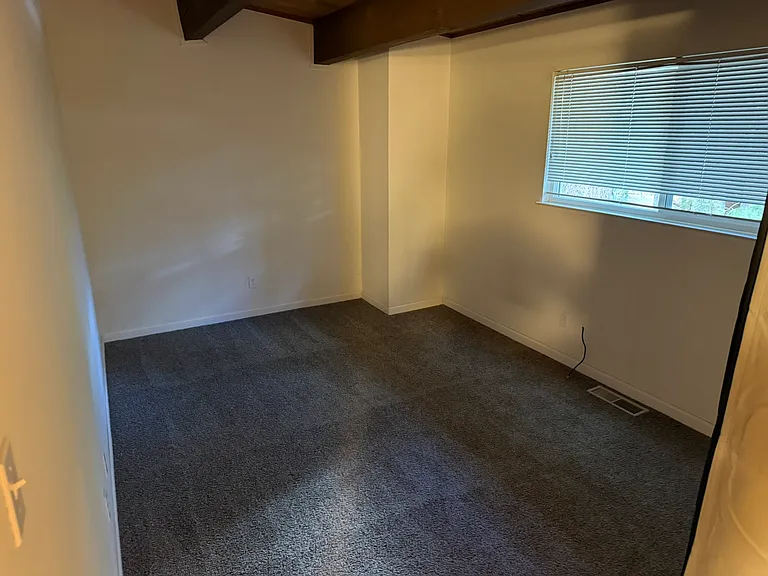 822 Northwood Blvd #4 — Photo 9