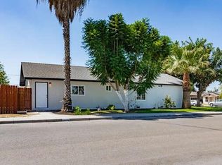 15271 W G St, Kerman, CA 93630