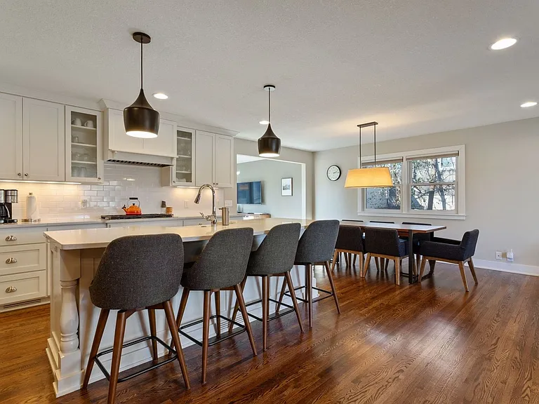 5112 Abercrombie Dr — Photo 3