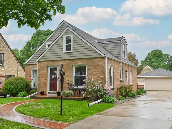542 North 107th STREET, Wauwatosa, WI 53226