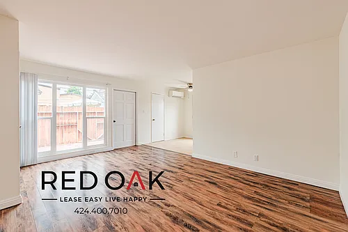 712 N Ardmore Ave #4 Photo 1