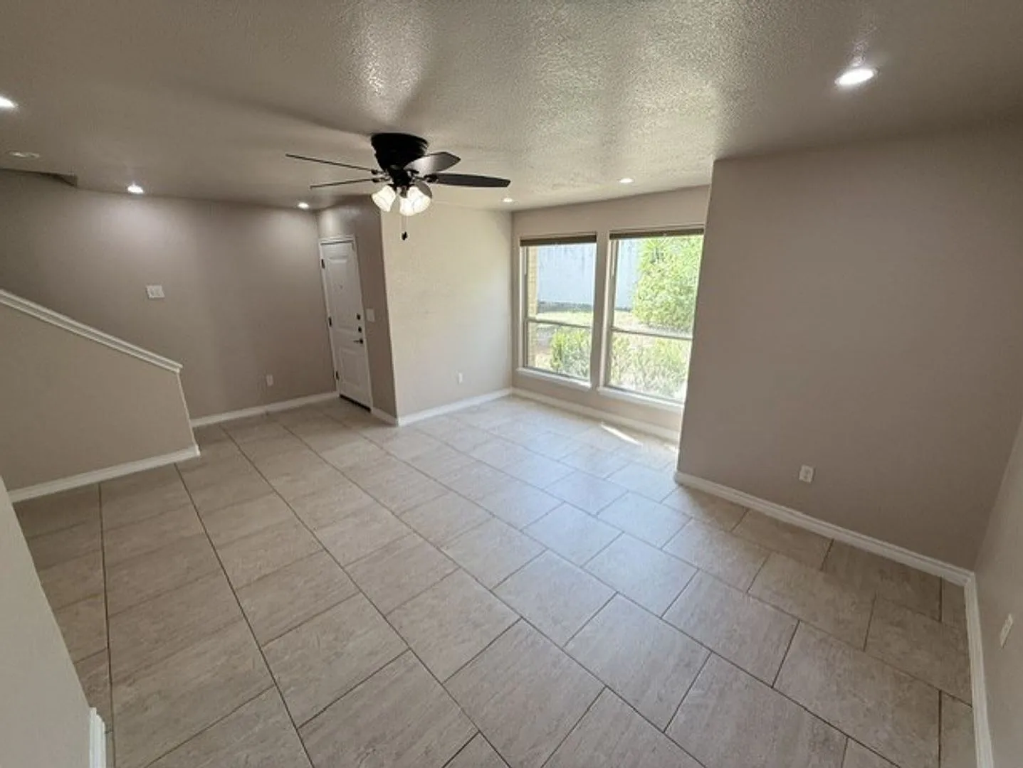 Three Bedroom Townhome Available for Lease! — Photo 4