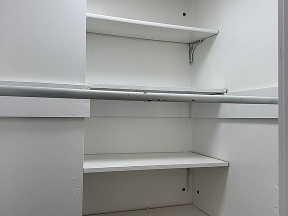 5th image of 401 Slater St