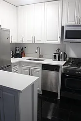 Rented by Coldwell Banker Warburg