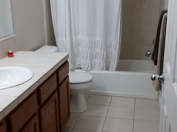 2nd bathroom