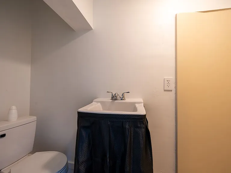 3250 Martin Luther King Jr Dr — Photo 10