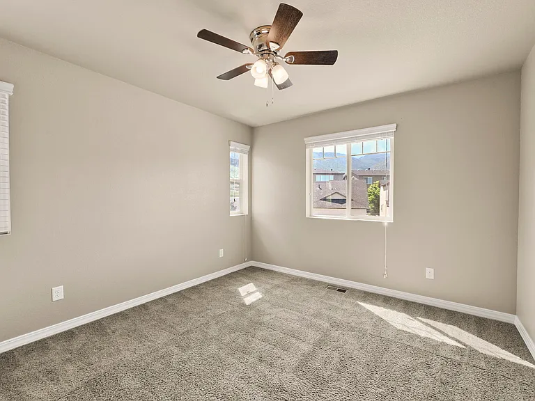 5651 Majestic Dr — Photo 19