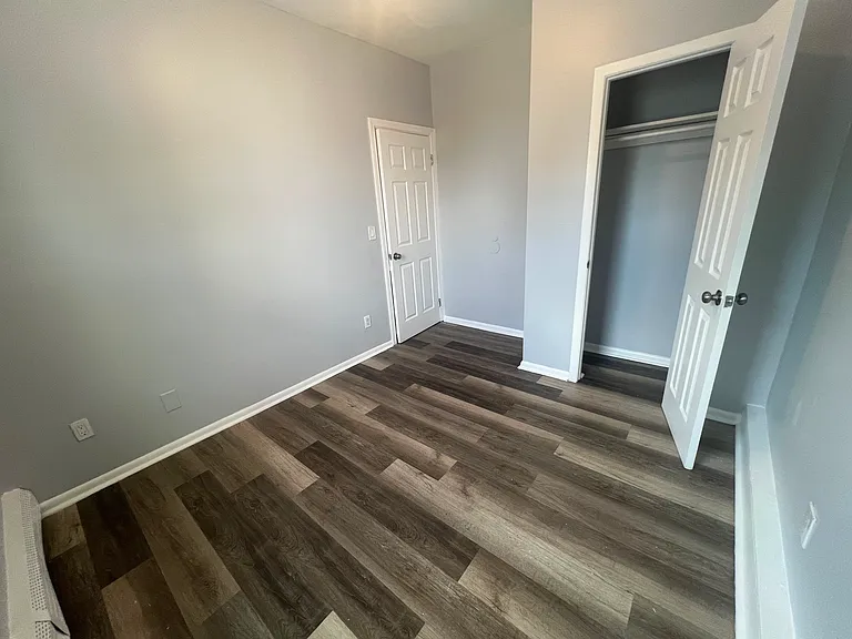 39 N 3rd St #1R — Photo 5
