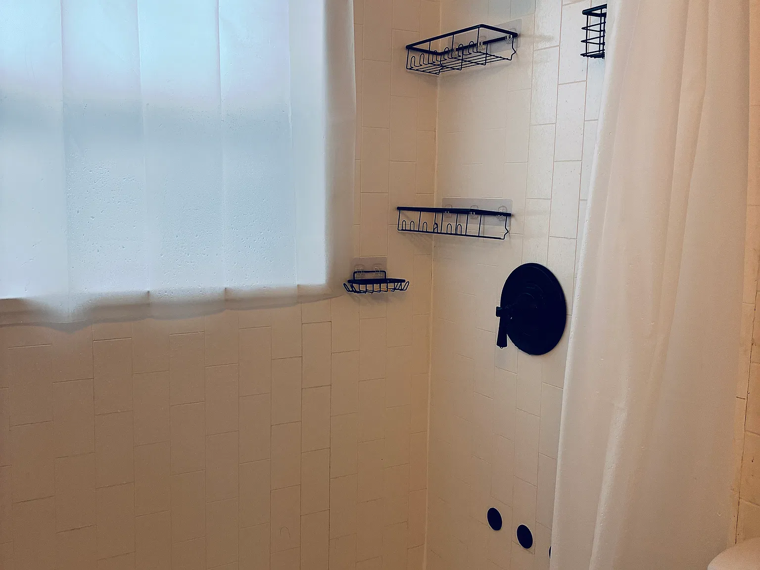 4 bed, 1700 sqft, $2,200 — Photo 4