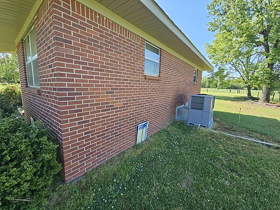 3rd image of 60016 George Pearce Rd