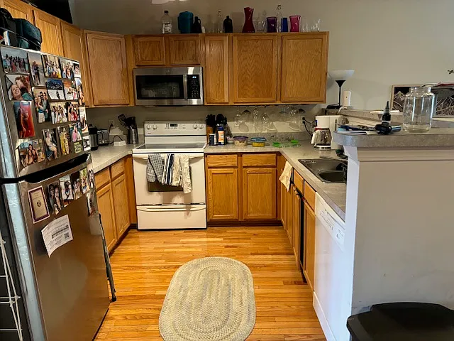1143 Freesia Ct — Photo 8
