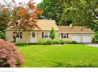 116 Pilgrim Dr, Windsor, CT 06095