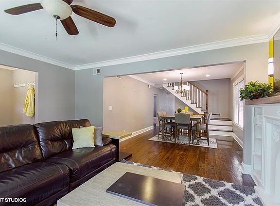 2nd image of 1843 N Nordica Ave